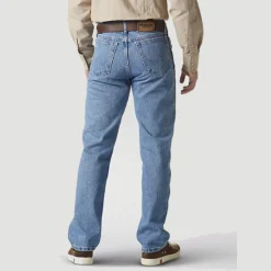 Wrangler Jeans: Men's Rugged Indigo 39902 RI Rugged Wear Classic Fit Work Jeans 5 Wrangler Jeans: Men's Rugged Indigo 39902 RI Rugged Wear Classic Fit Work Jeans -Tessvero Sales Store 39902ri alt2editedit